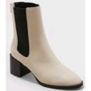 (45-2133) A New Day Itzel Chelsea Boots Size 9.5